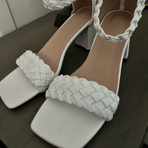 White sandals - NEW!